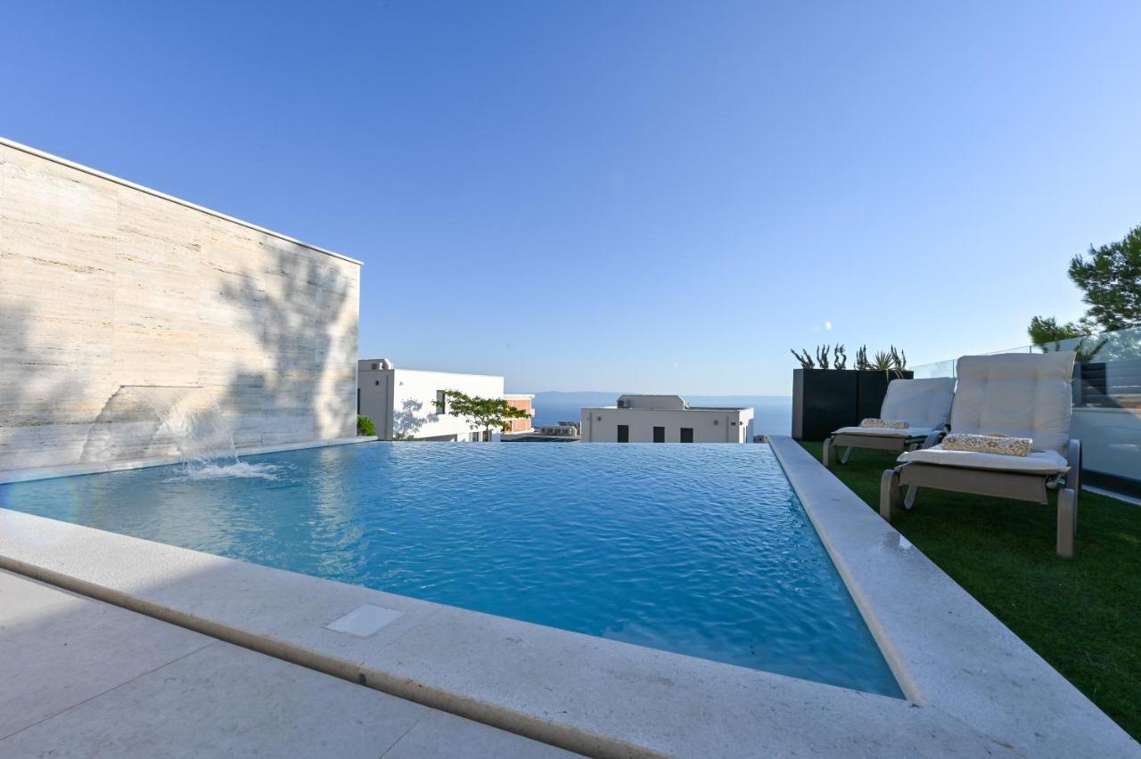מאקרסקה Villa Rosemary West מראה חיצוני תמונה