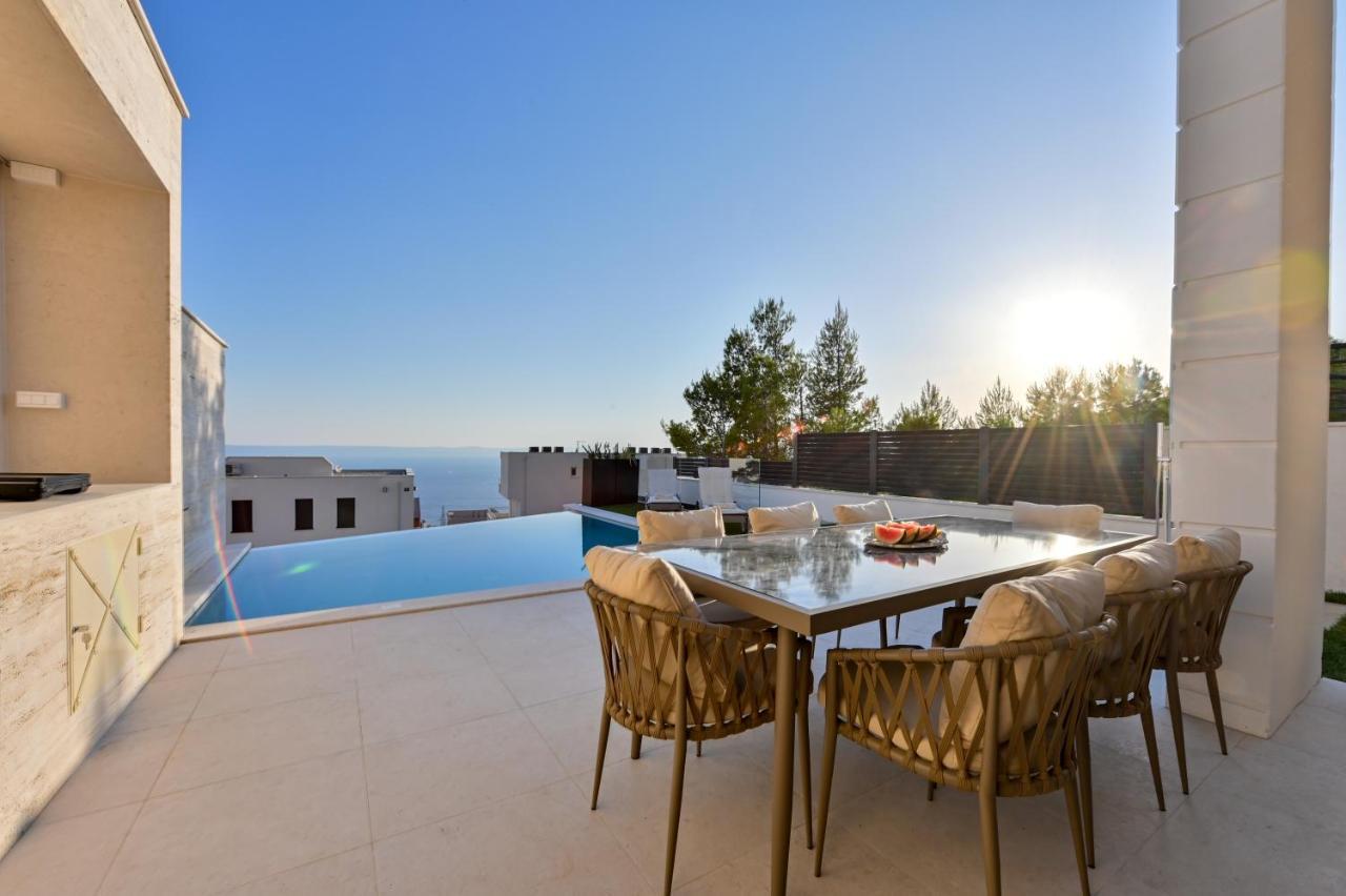 מאקרסקה Villa Rosemary West מראה חיצוני תמונה