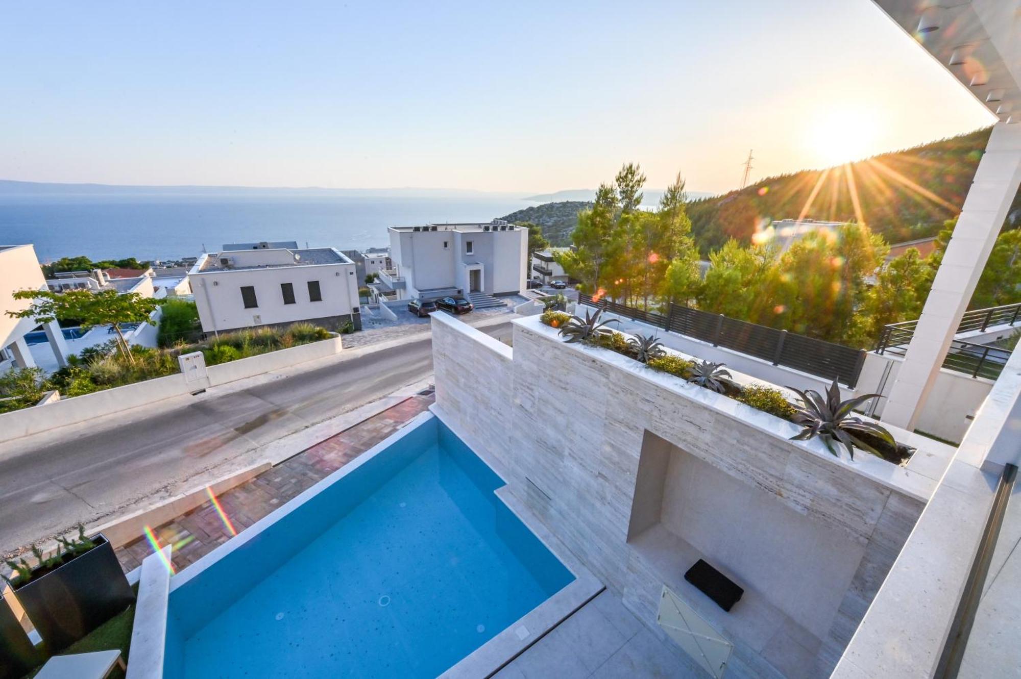 מאקרסקה Villa Rosemary West מראה חיצוני תמונה